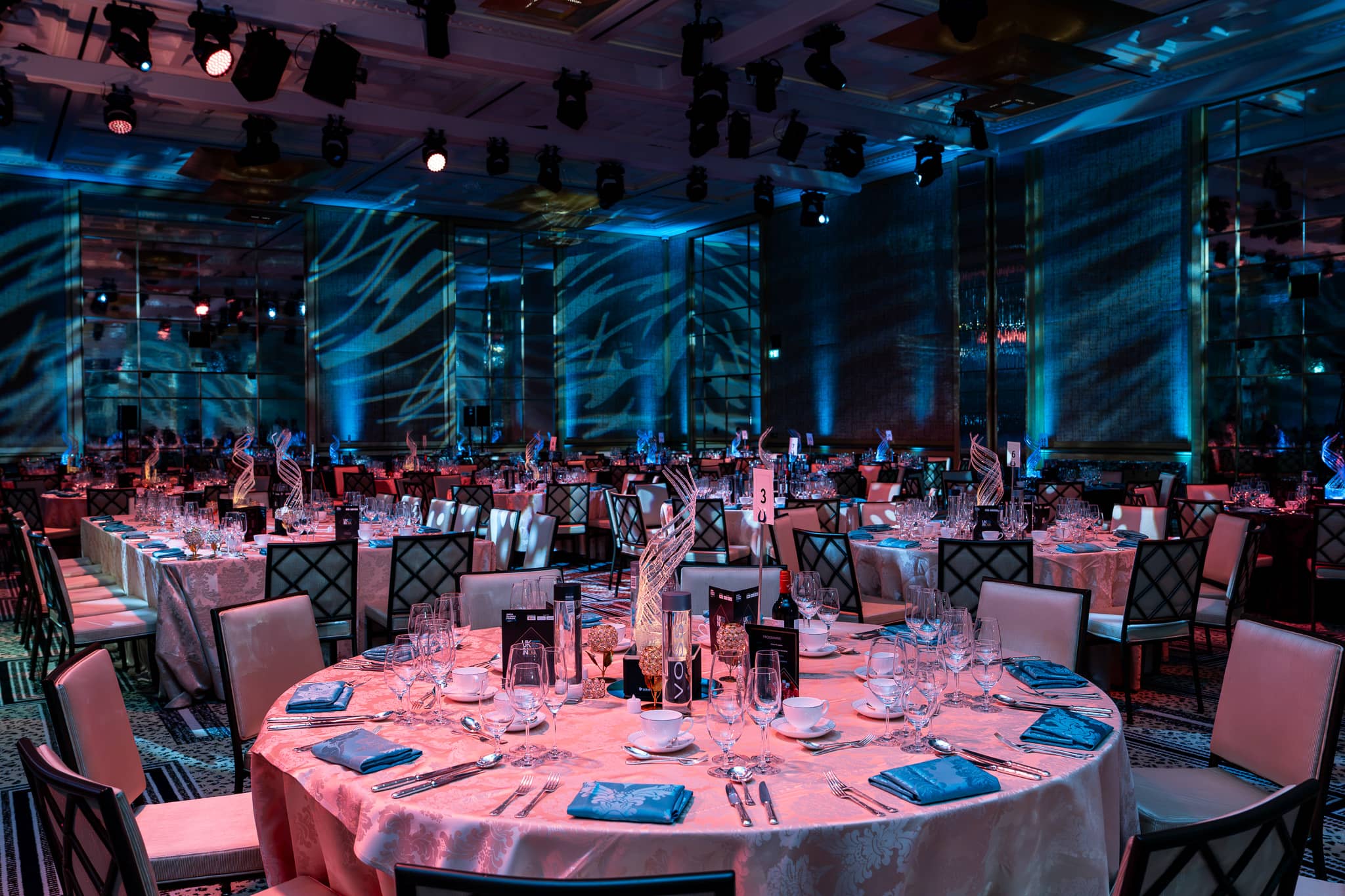 UK-India Awards 2026 at The Peninsula London, a guest table dressed for the dinner, by Kudos AV
