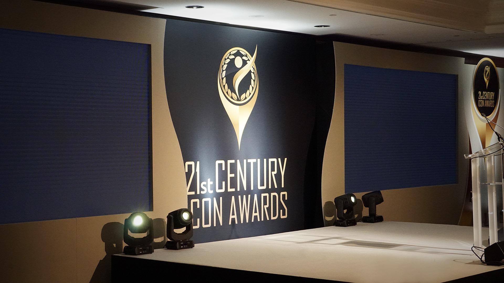 21st Century Icon Awards bespoke stage set, InterContinental London Park Lane, by Kudos AV
